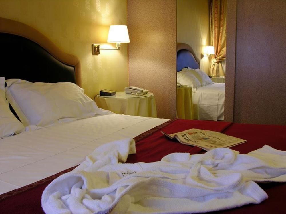 Motel Rona Caponago Esterno foto